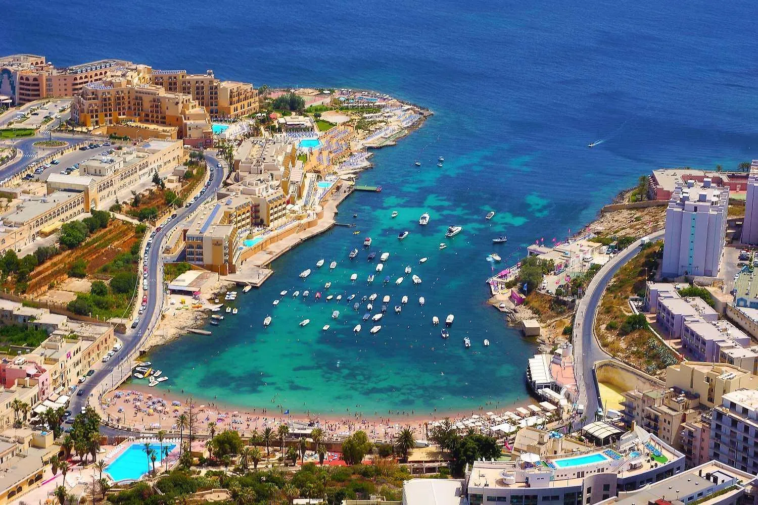Apartment Stylish Penthouse Rooftop Hot Tub Harbour Views Sliema